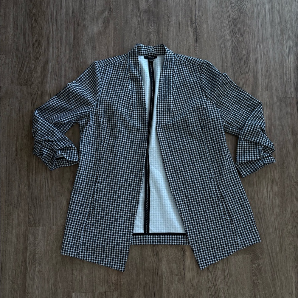 Black & White Alfani Blazer